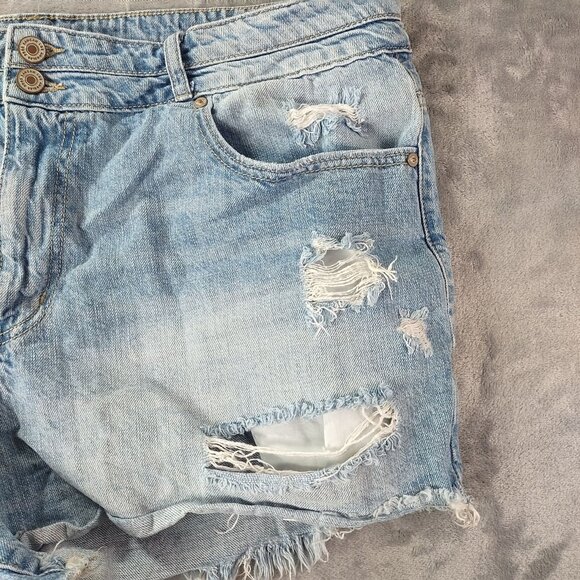 KanCan Womens Destroyed Denim Jean Shorts 2XL High Rise Frayed‎ Hem Y2K Casual - Picture 6 of 11